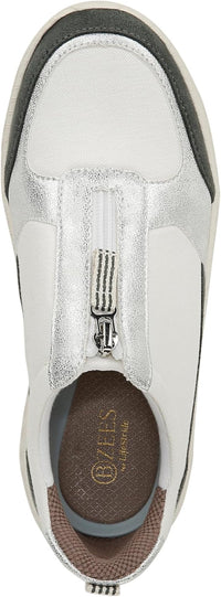 BZees Women's Winner Comfort Sneaker NW/OB