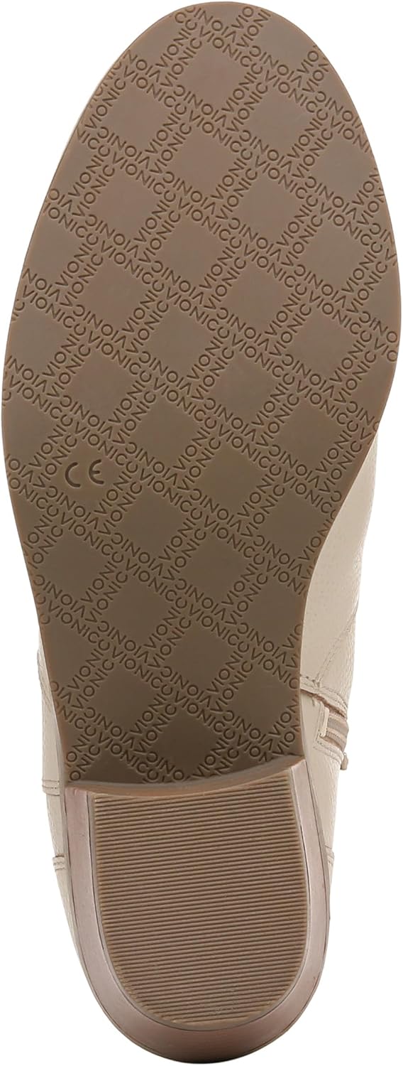Vionic Women's Finn Boots NW/OB