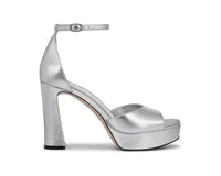 Naturalizer Women's Delphie Dress Sandals NW/OB