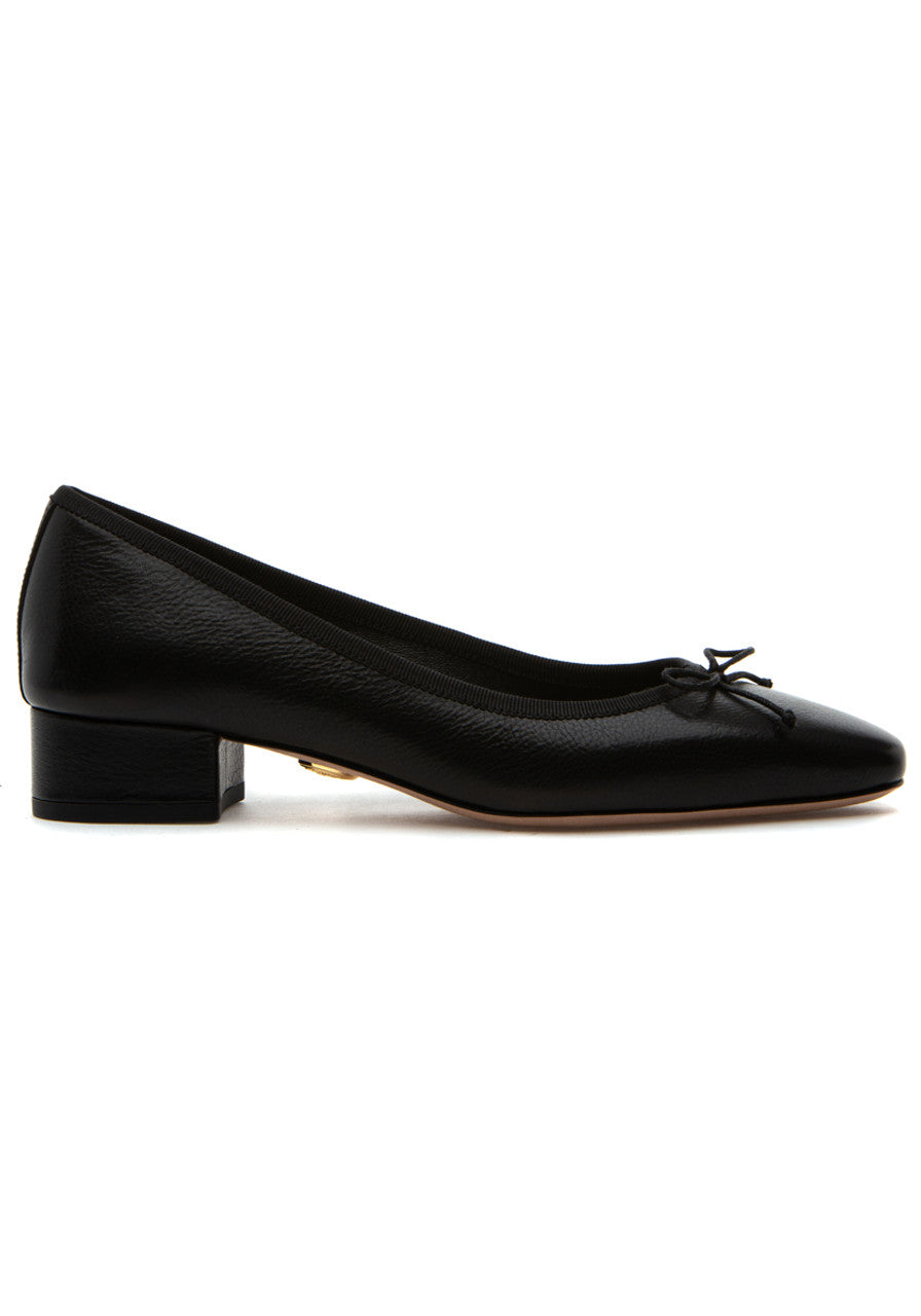 Veronica Beard Women's Cecile Flat Heels NW/OB