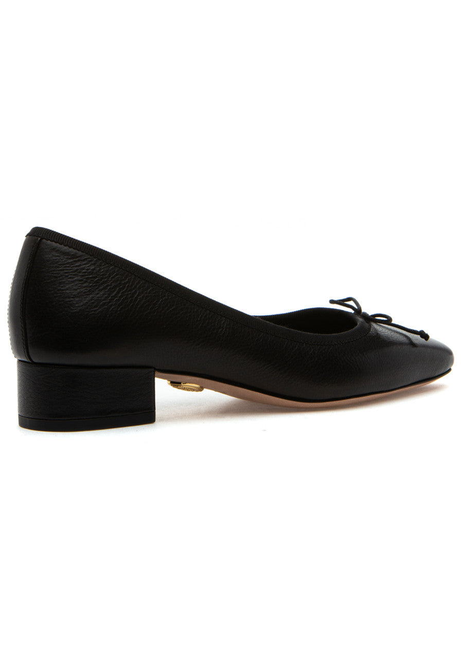 Veronica Beard Women's Cecile Flat Heels NW/OB