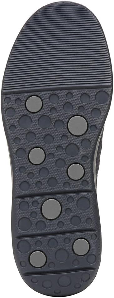 BZees Women's Triumph Slip On NW/OB