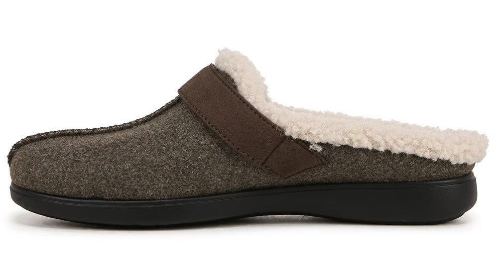 BZees Eternity Women's Cozy Mule NW/OB