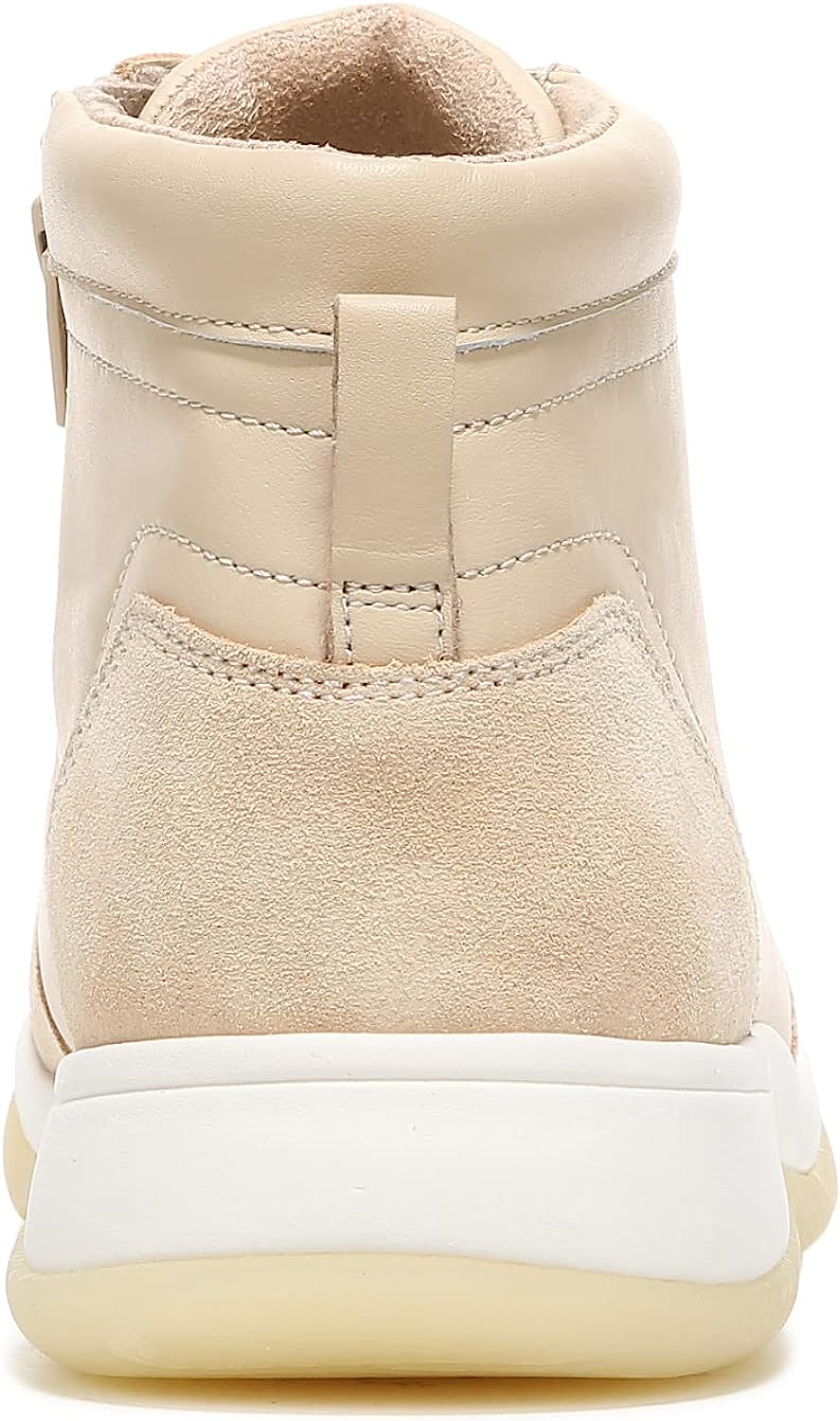 Vionic Women's Whitley Boots NW/OB