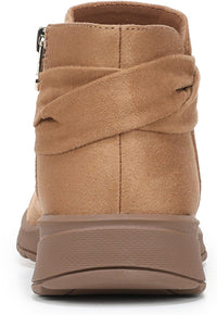 BZees Women's Gemma Ankle Booties NW/OB