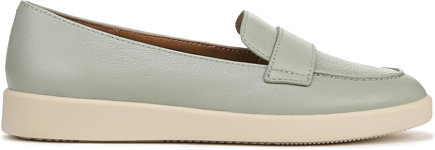 Naturalizer Women's Karis Loafers NW/OB