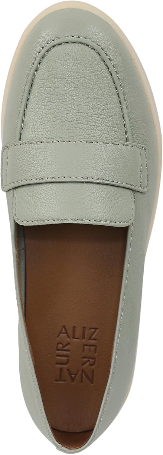 Naturalizer Women's Karis Loafers NW/OB