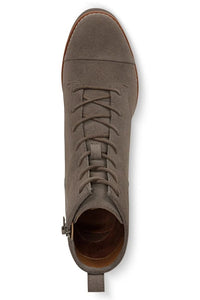 Vionic Women's Lani II Boots NW/OB