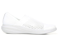 Bzees Charlie Women's Slip On Loafers NW/OB