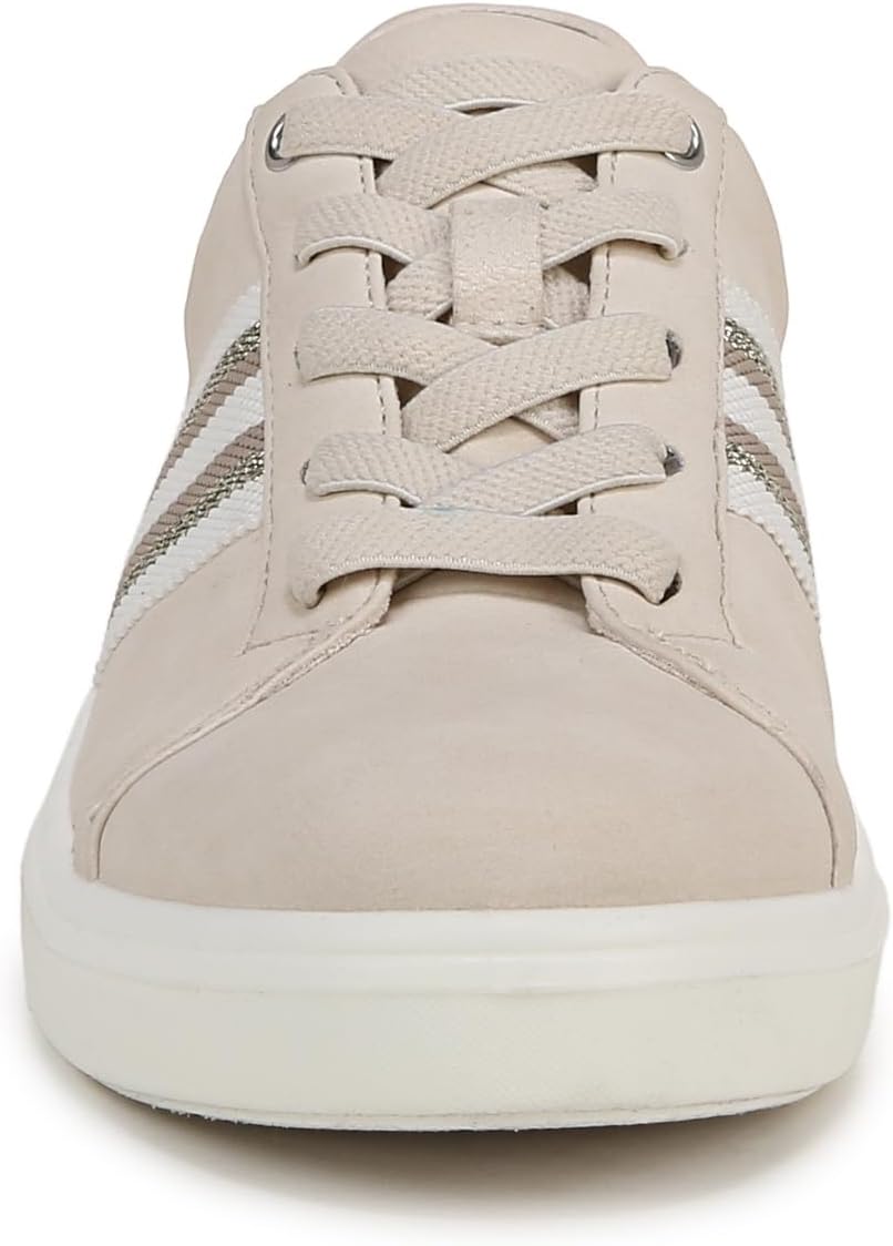 BZees Womens Happy Friday Lace up Sneaker NW/OB