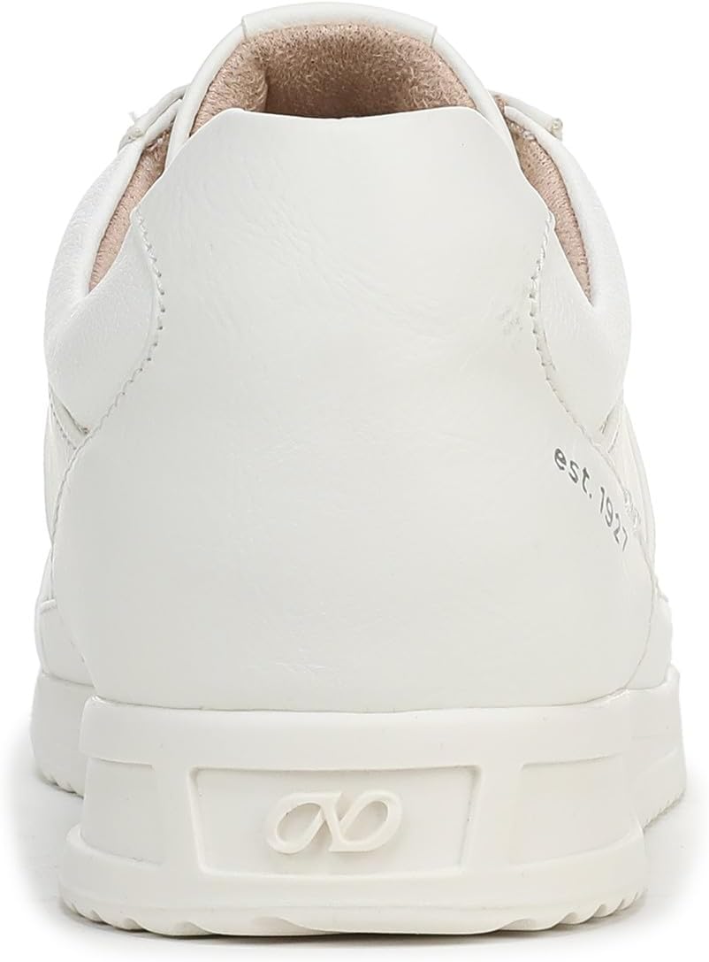 Naturalizer Women's Garnet Sneaker NW/OB