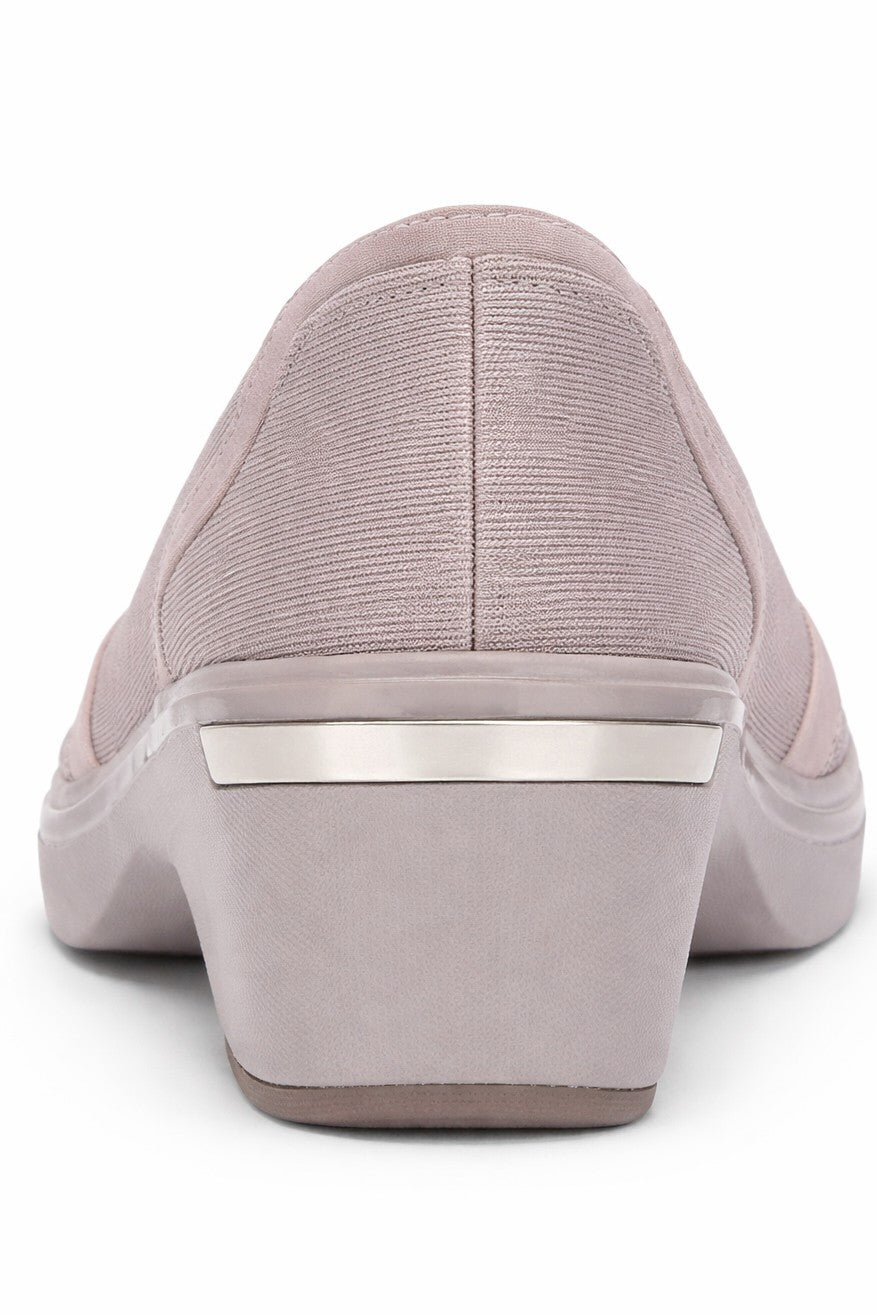 Bzees Women's Treasure Slip-On Wedge Loafers NW/OB