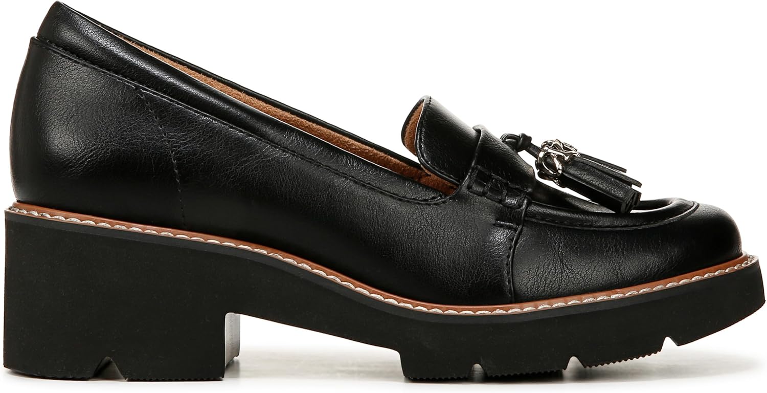 Naturalizer Women's Committed Lug Loafers NW/OB