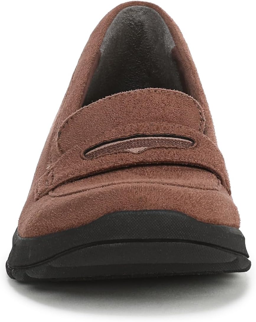 BZees Women's Gamma Loafers NW/OB