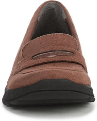 BZees Women's Gamma Loafers NW/OB