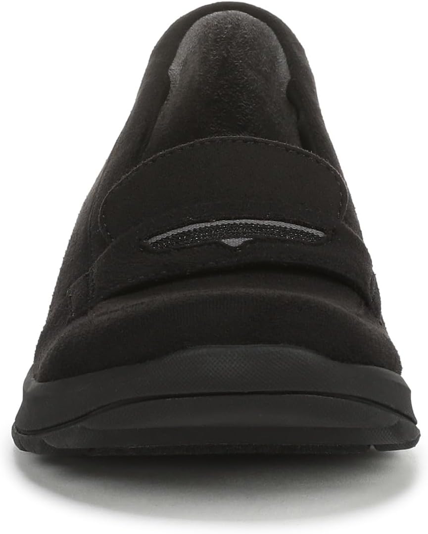 BZees Women's Gamma Loafers NW/OB
