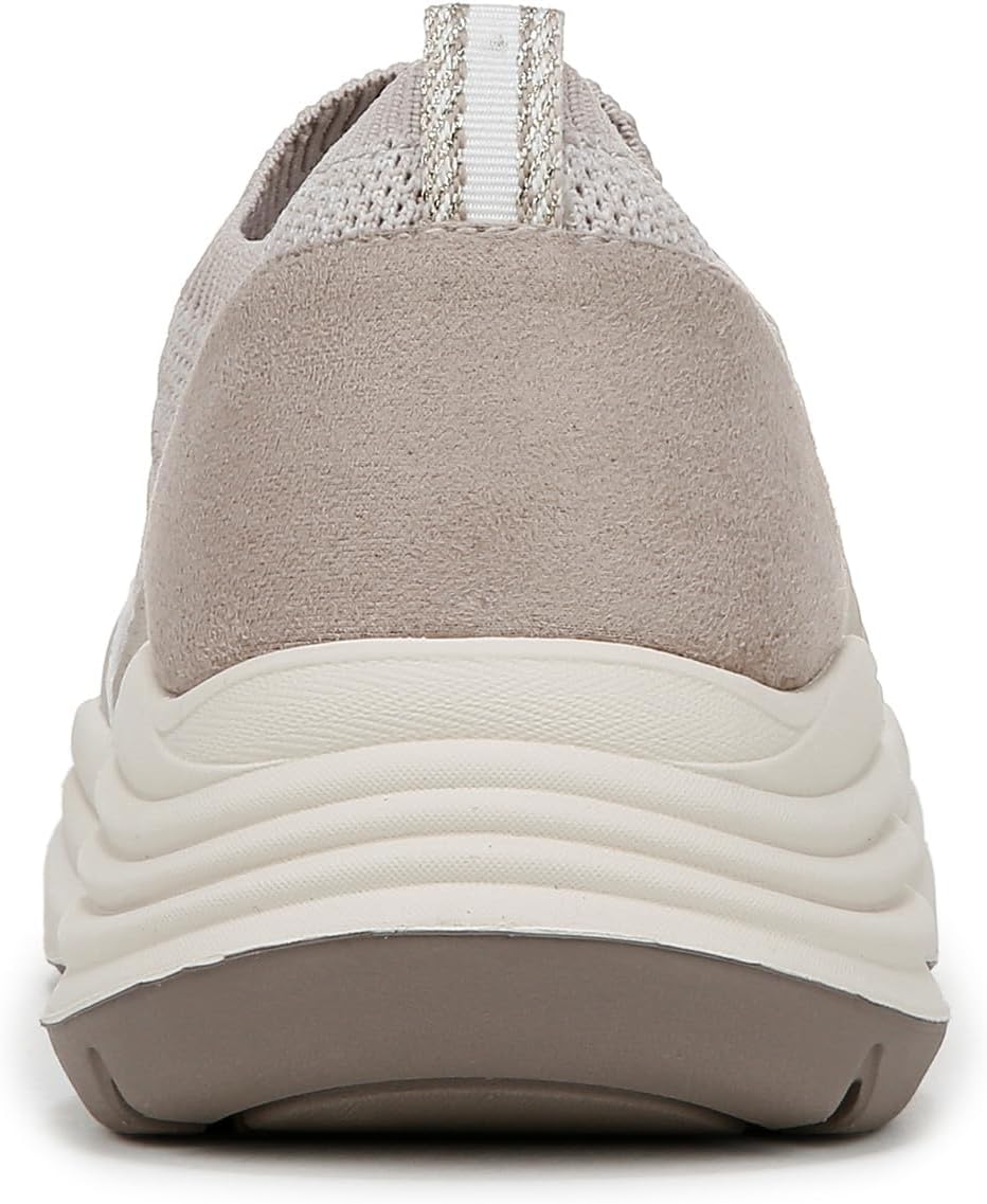 Bzees Women's Impact Slip On Sneakers NW/OB