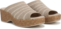 Bzees Women's Very Ready Platform Sandals NW/OB