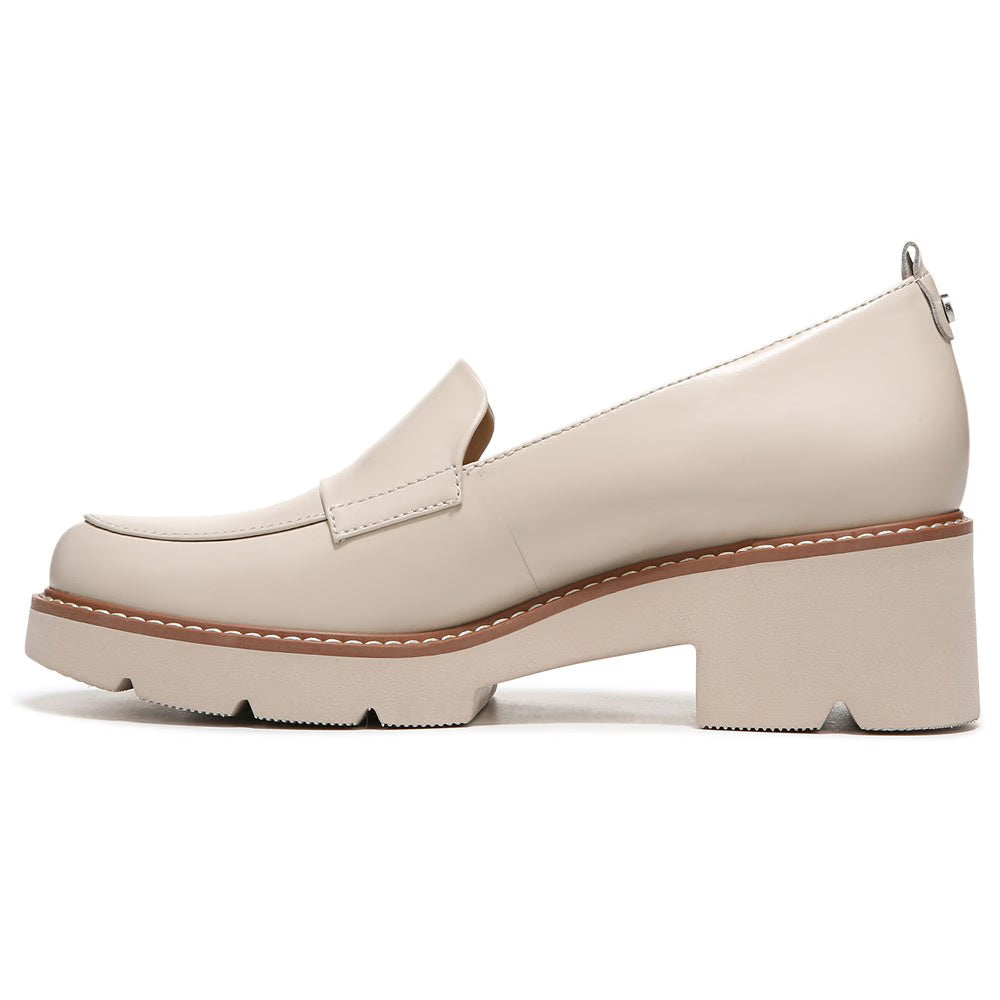 Naturalizer Darry Women's Loafers NW/OB