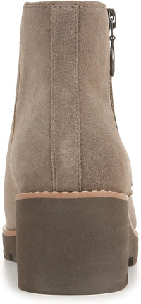 Vionic Women's Hazel Boots NW/OB