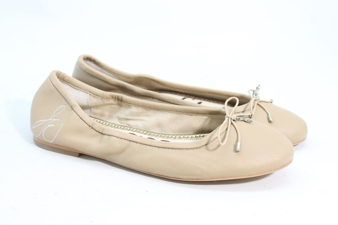 Soft Beige