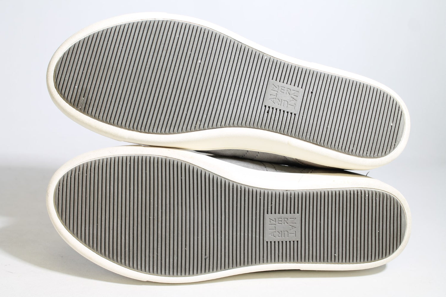 Naturalizer Morrison-Stud Women's Sneakers Floor Sample