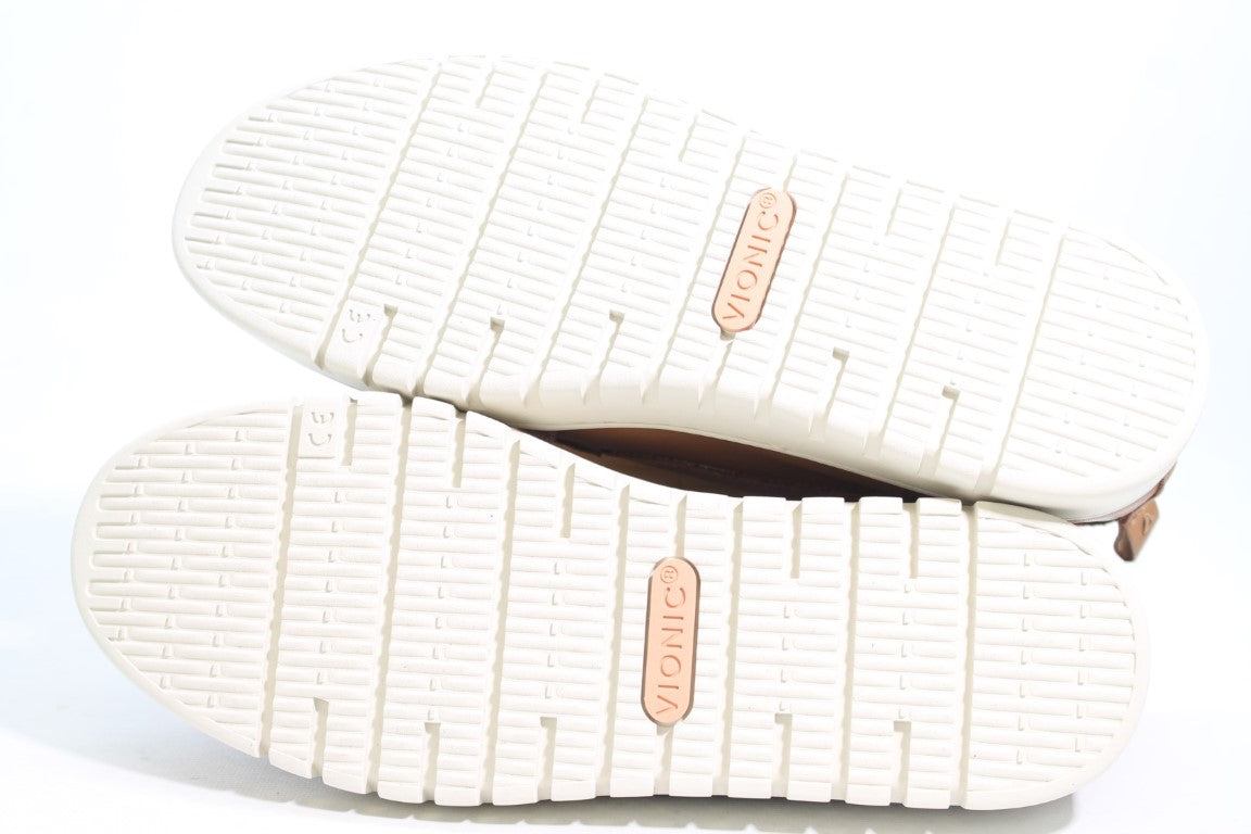 Vionic Uptown Women's Loafers Floor Sample