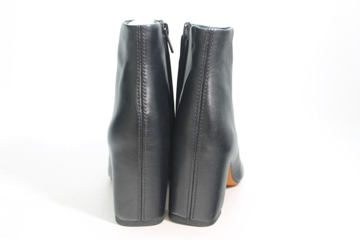 Vince Terri Women's Boots Floor Sample