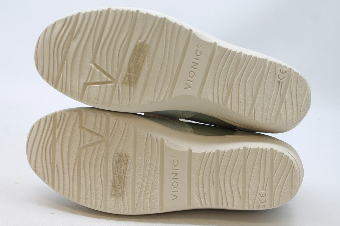 Vionic Karigan Women's Sneakers Preowned4