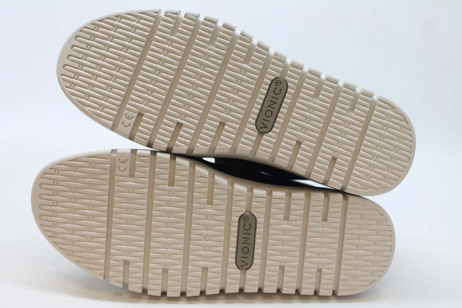 Vionic Uptown Women's Loafers Floor Sample