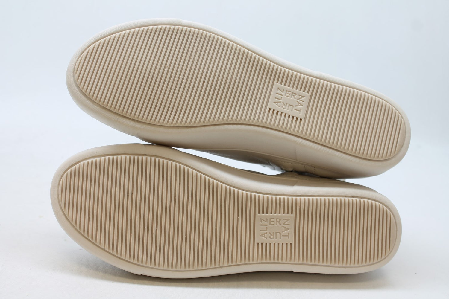 Naturalizer Morrison-Stud Women's Sneakers Floor Sample