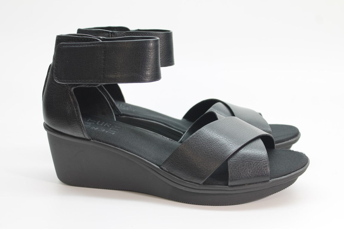 Naturalizer Women's Riviera Sandals Floor Sample