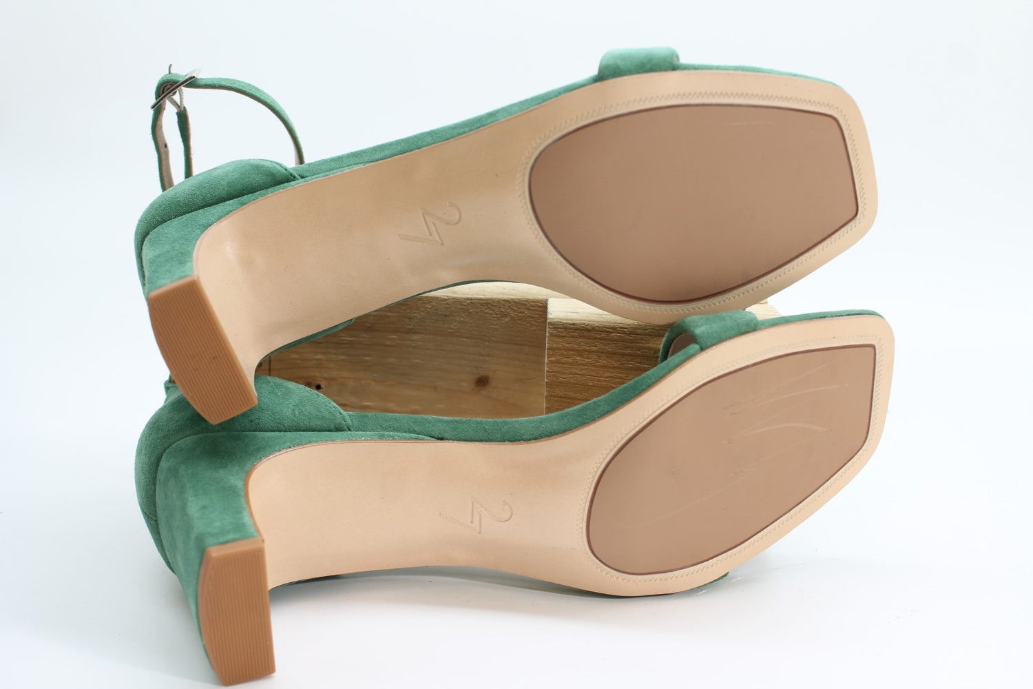 Naturalizer Iriss Women's Sandals Floor Sample