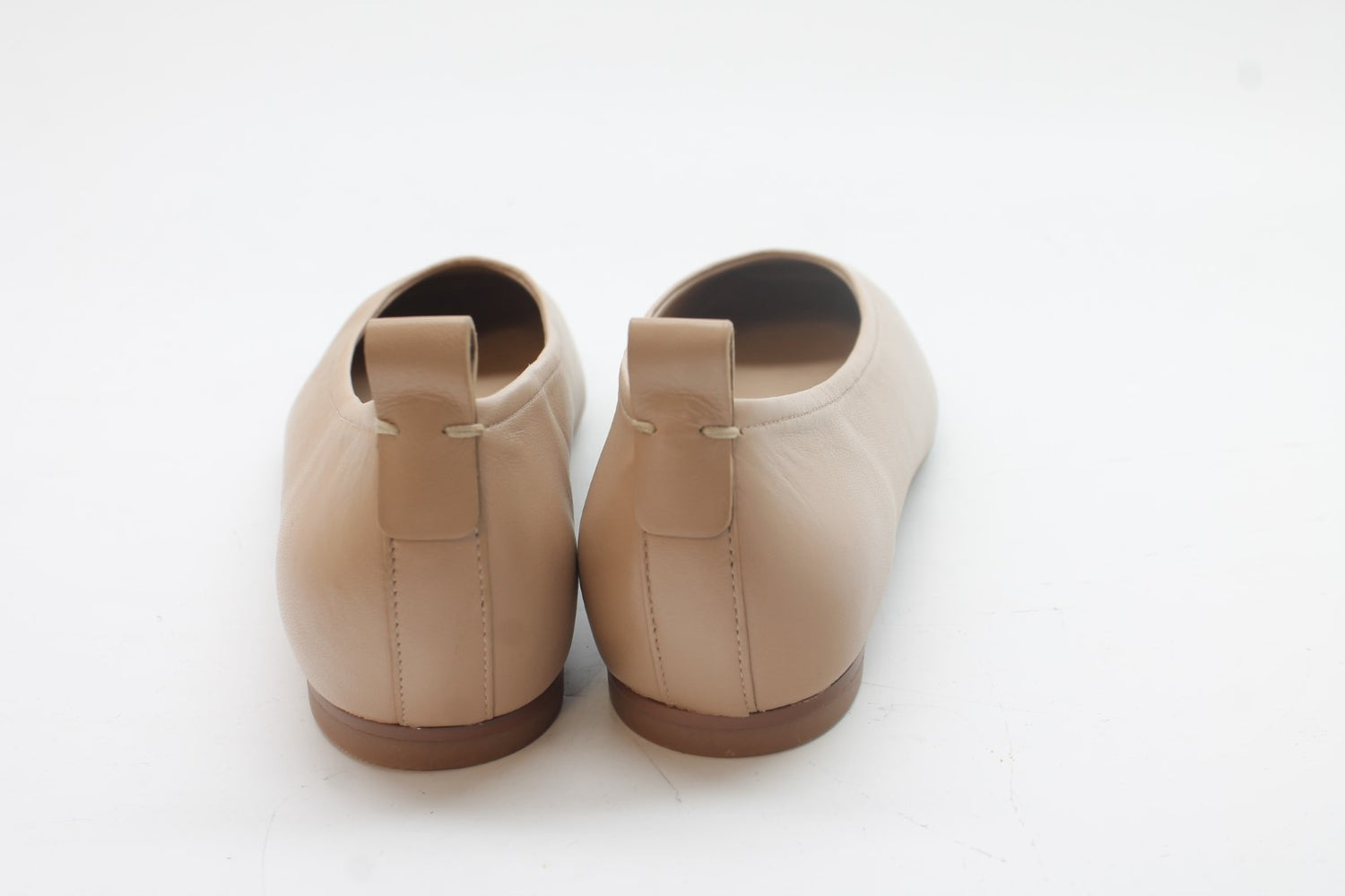 Naturalizer Women's Carla Flats Floor Sample