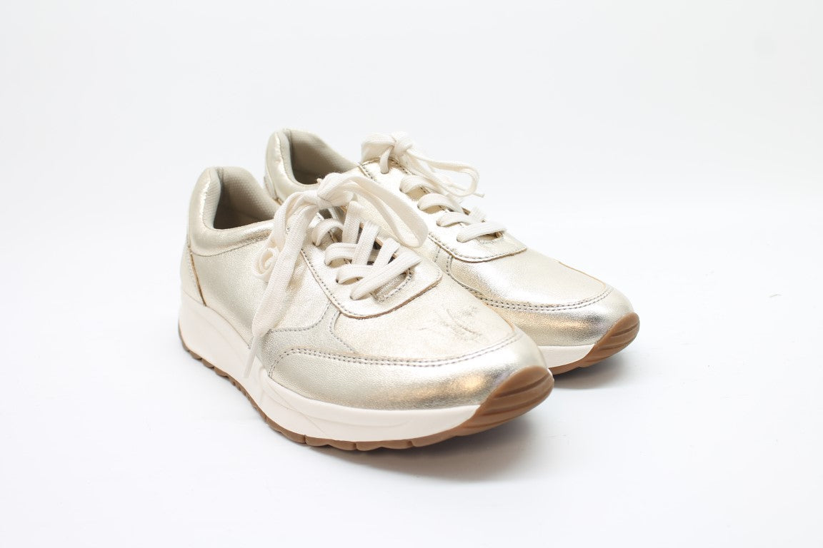 Champagne Gold