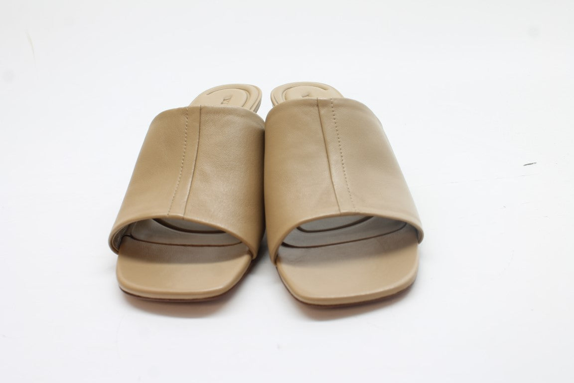 Vince Women's Palmar Heels Floor Sample