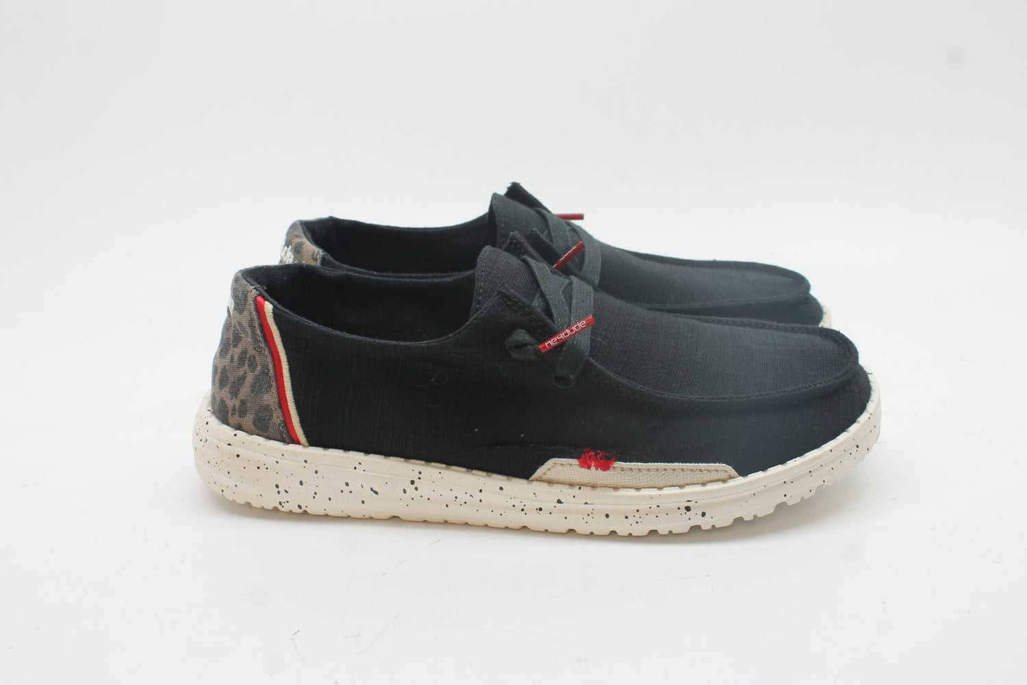 Hey Dude Women's Wendy Sneakers, Floor Sample
