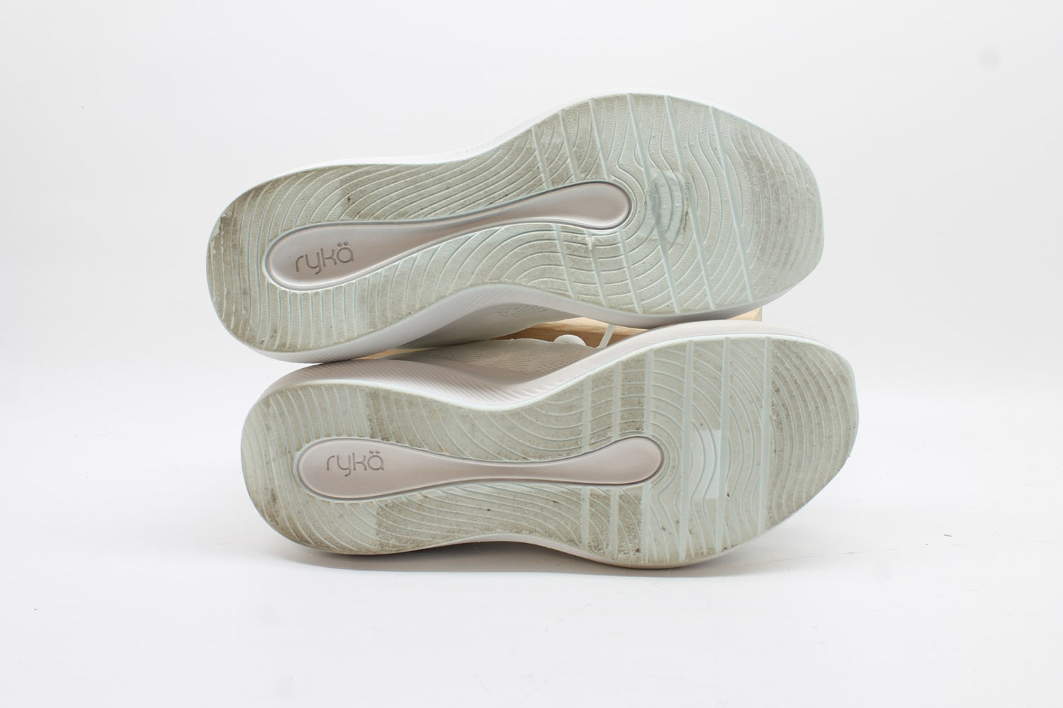 Ryka Frenzy Women's Sneakers Floor Sample