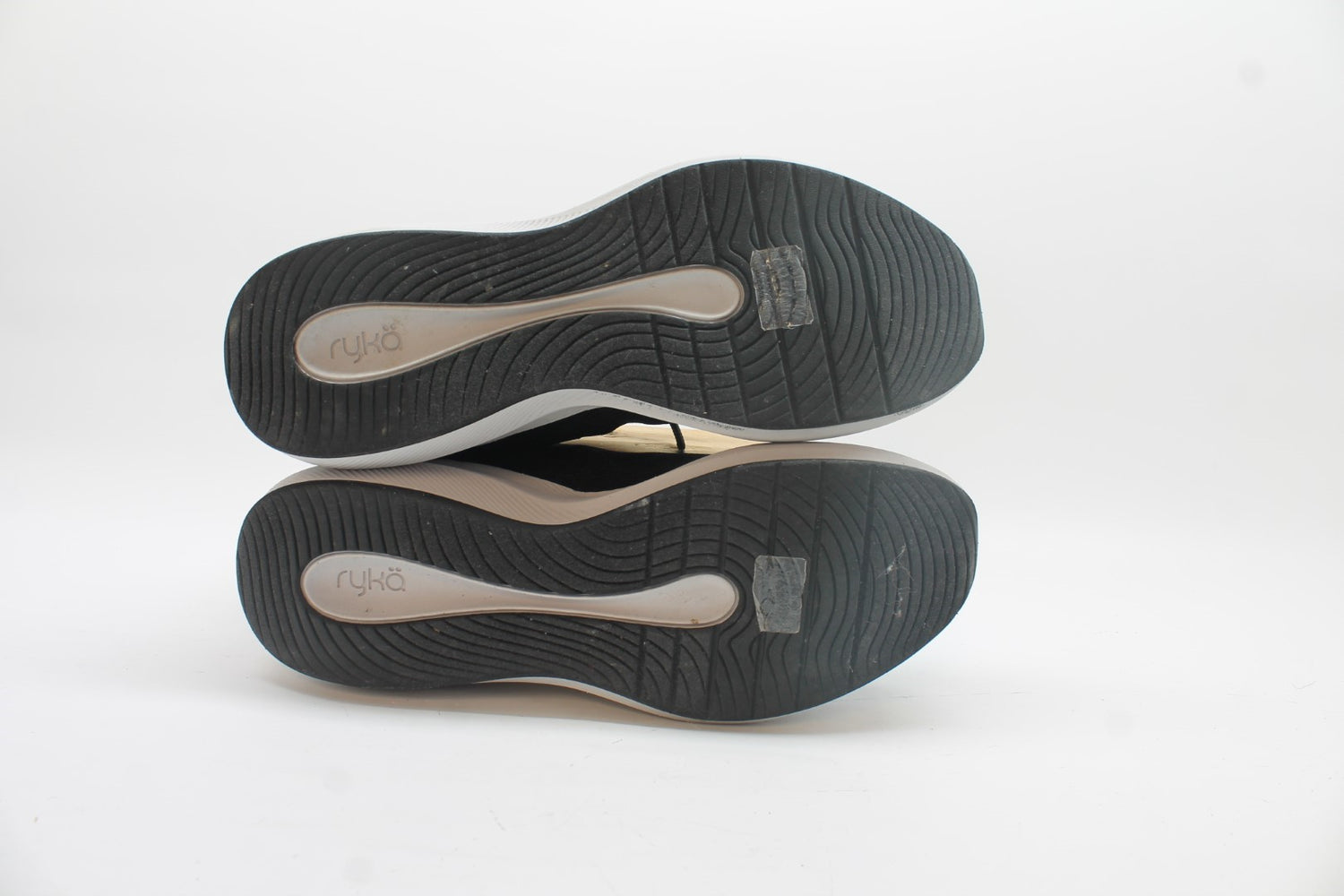 Ryka Frenzy Women's Sneakers Floor Sample