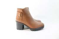 Naturalizer Veeda Womens Boots Floor Sample