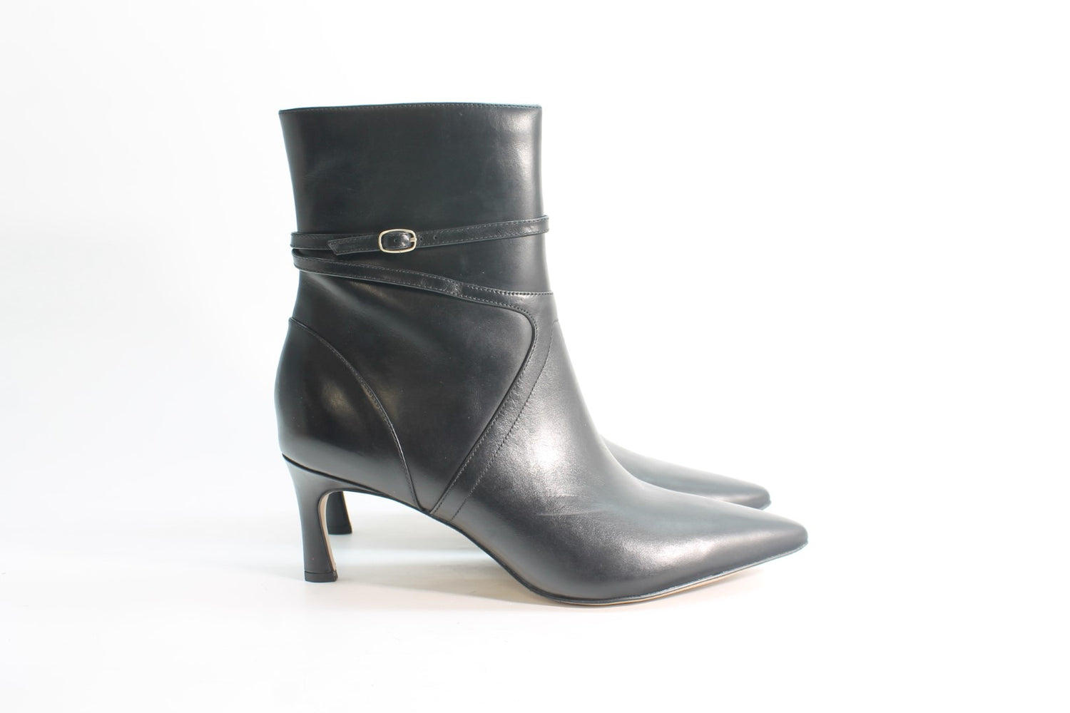 Naturalizer Women's Florette Leather Pointed Toe Ankle Boots Floor Sample