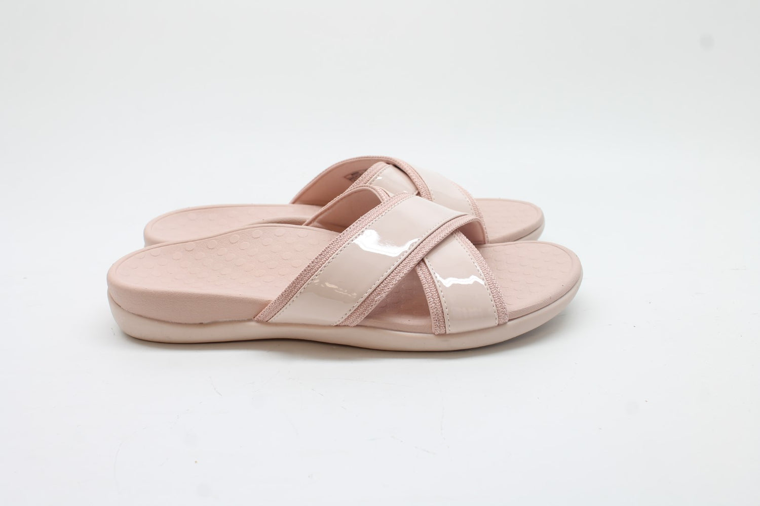 Vionic Women's Merced Cross Strap Sandals Floor Sample