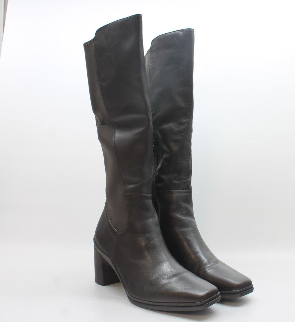 Oxford Brown