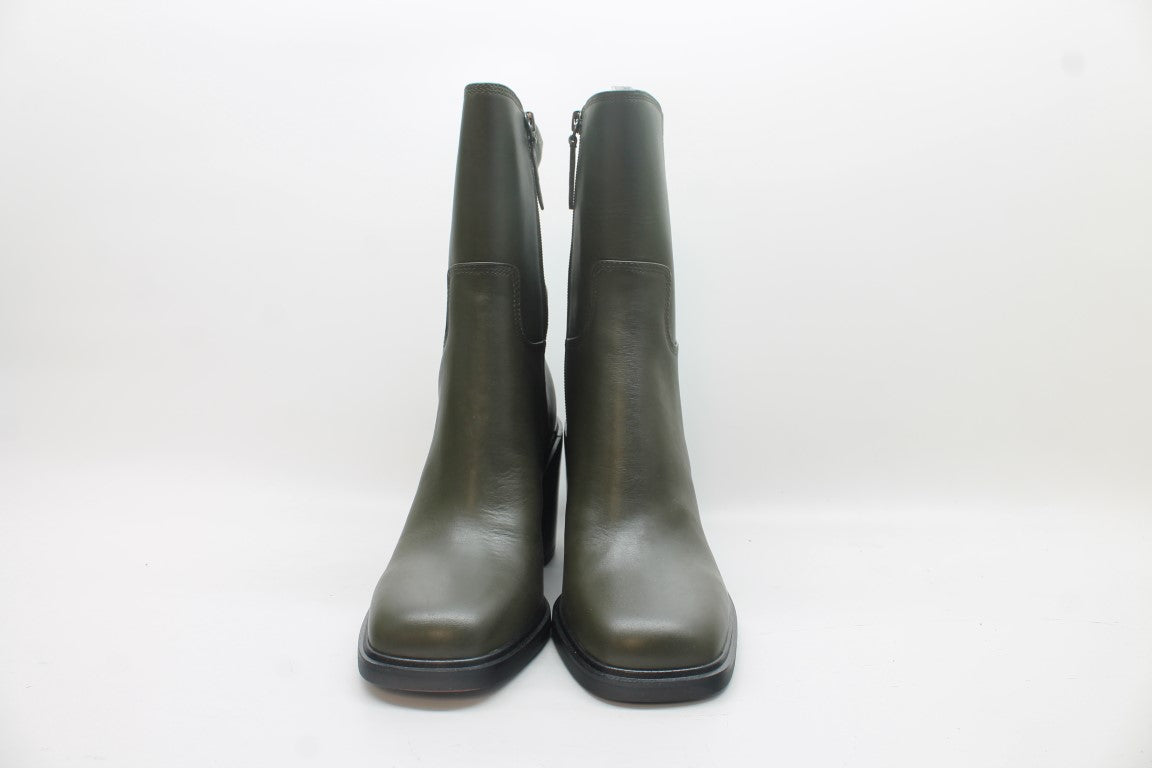 Franco Sarto Women's Black Leather L-Penelope Floor Sample