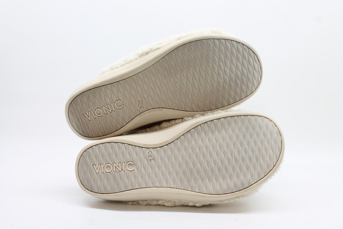 Vionic Women's Gemma II Slippers, Floor Sample