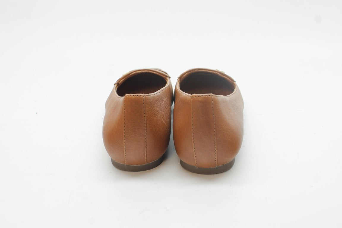 Vionic Women's Hayes Flat Floor Sample
