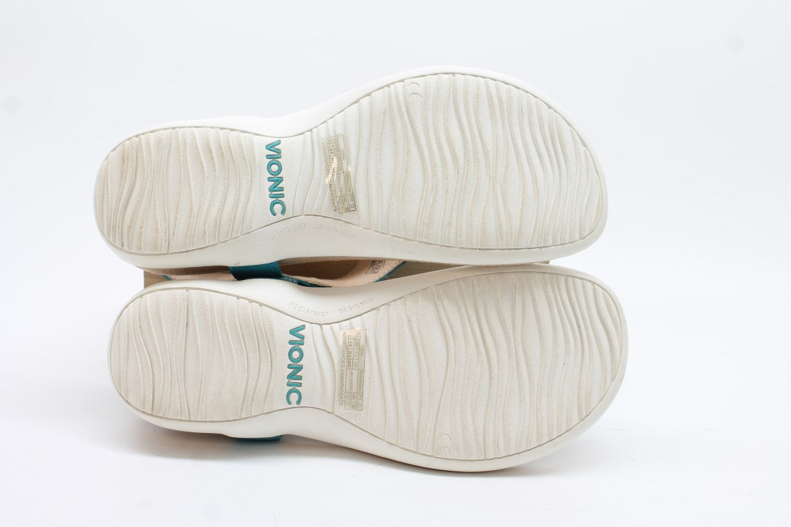 Vionic Terra Women's Sandals Floor Sample