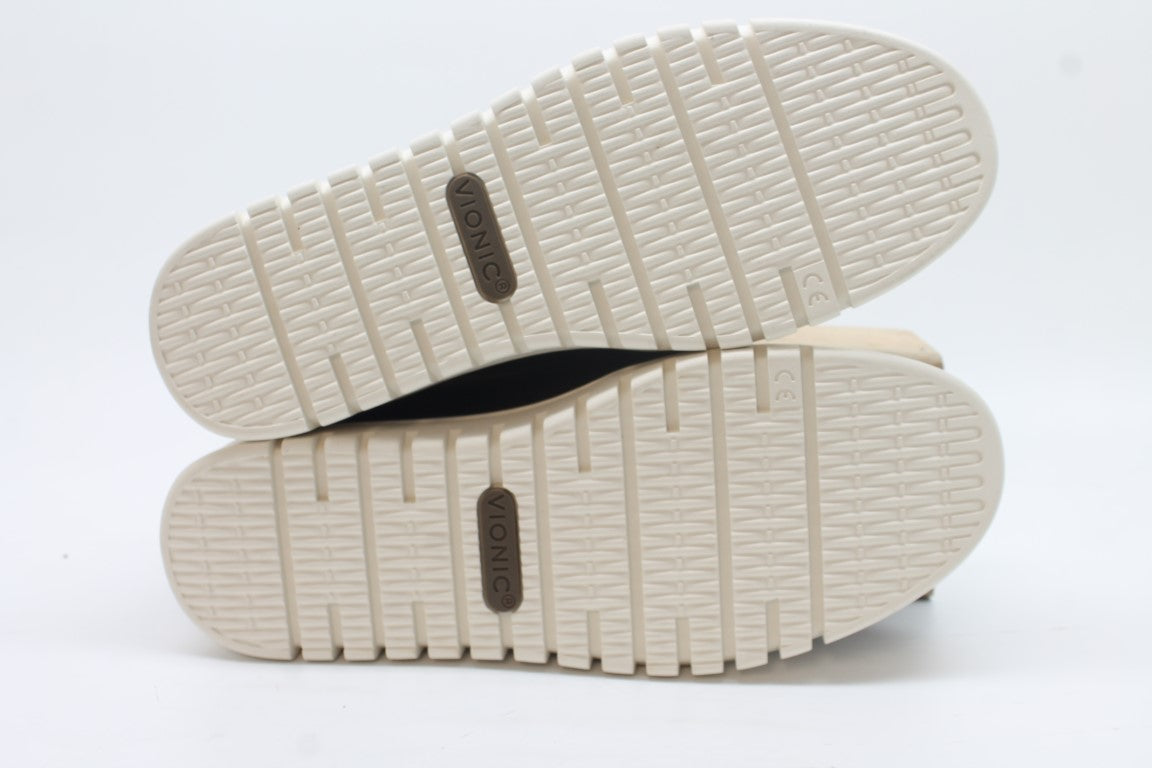 Vionic Uptown Women's Loafers Floor Sample