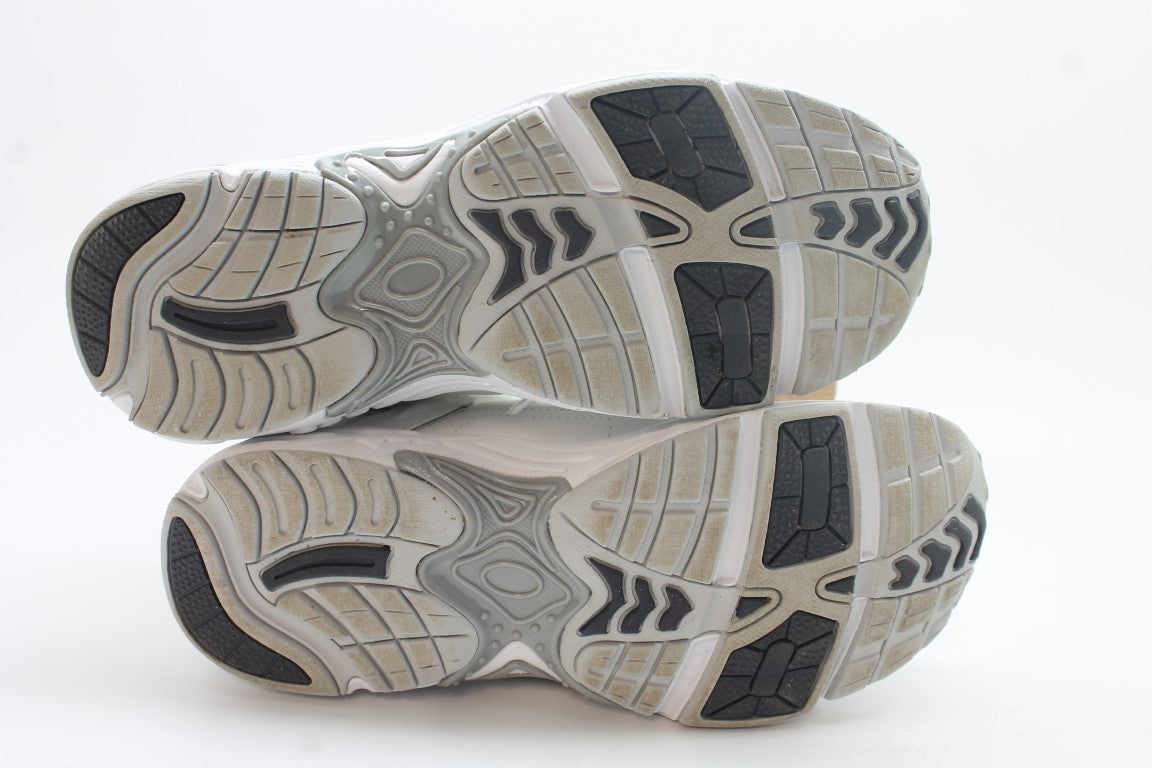 Vionic 23Walk 2.0 Women's Sneakers, Floor Sample