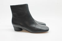 Vince Ravenna Women's Boots Floor Sample